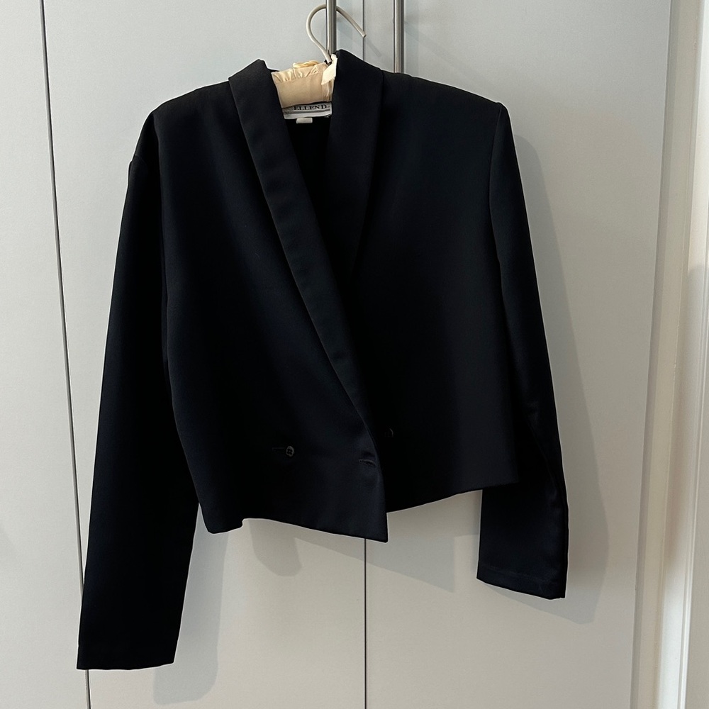 Elegant Black Women's Jacket